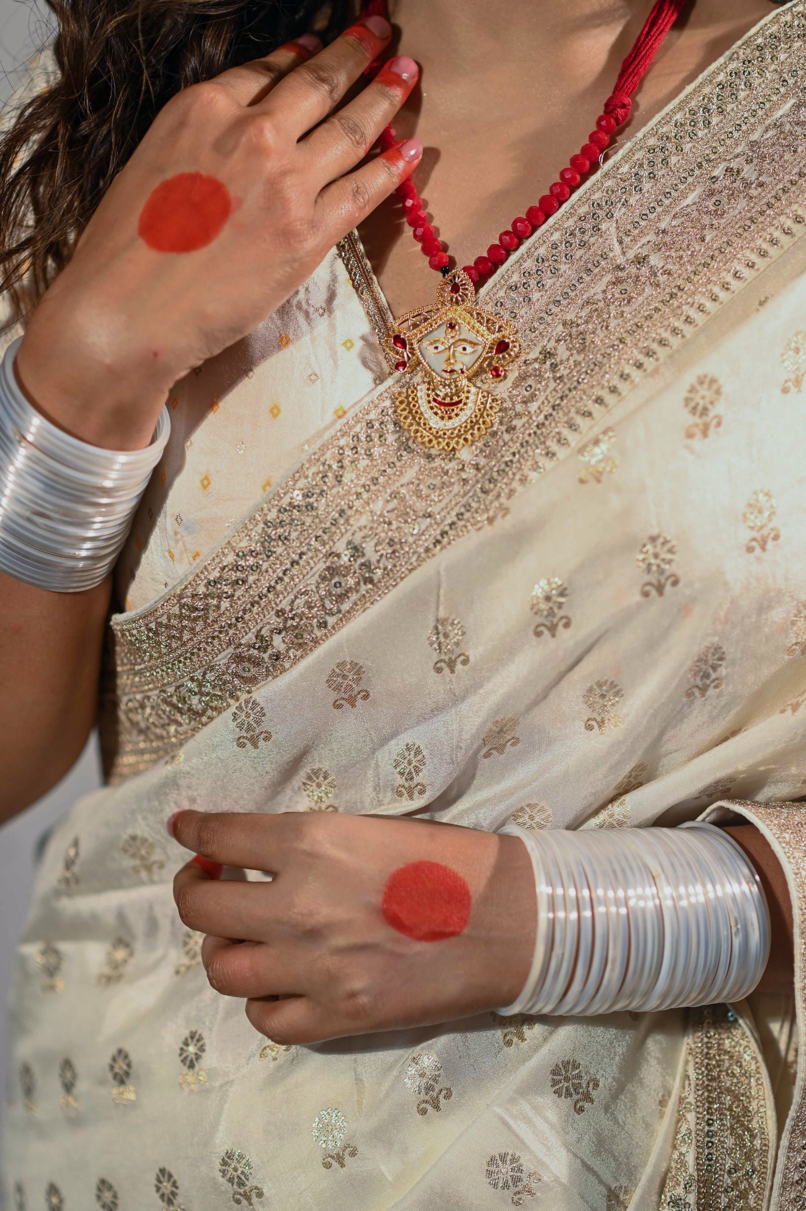 Cream Silk Saree with Golden Buti Work and Rich Zari Border - Mayrake.in