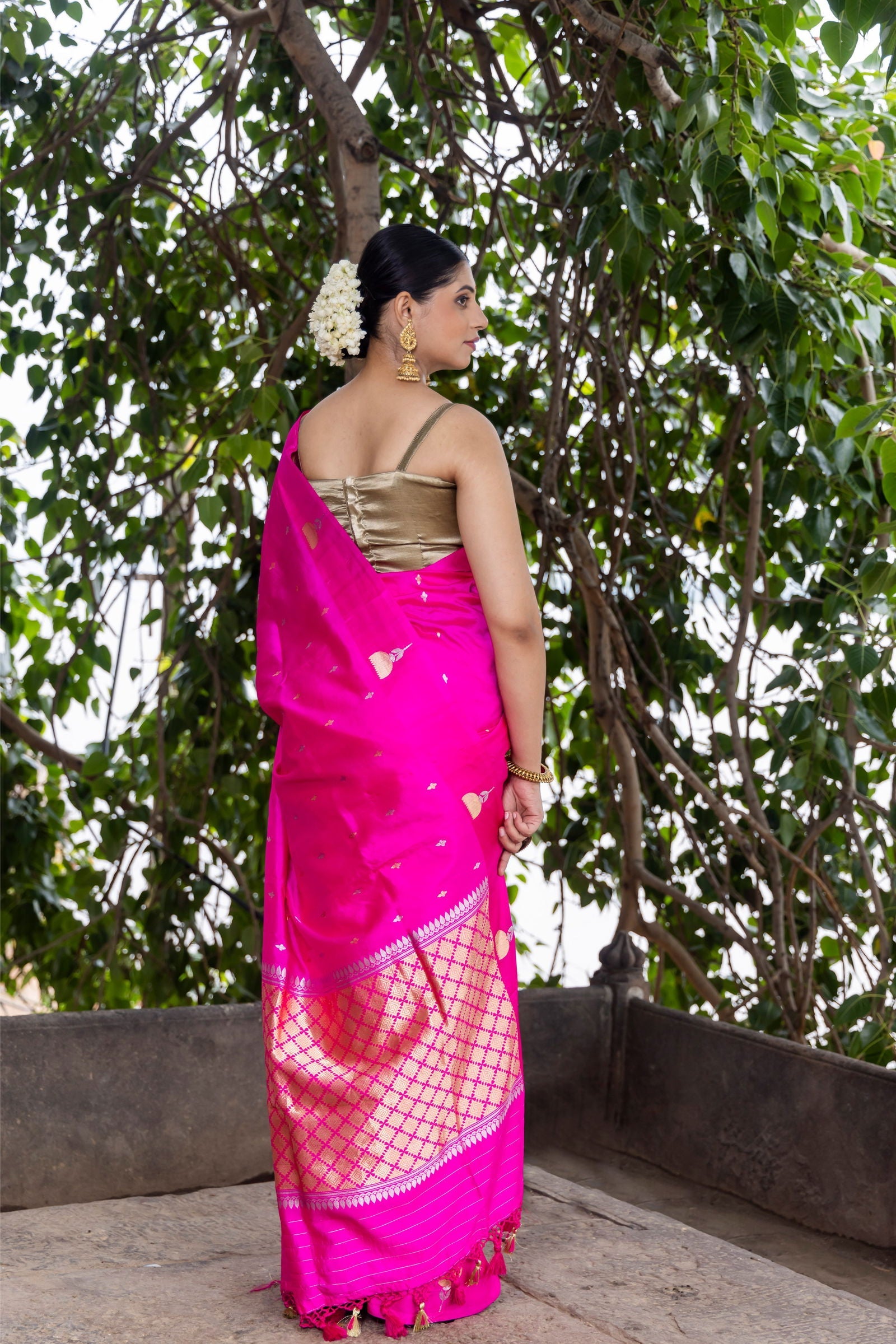 Handloom Hot Pink Pure Katan Silk Banarsi Saree - Mayrake