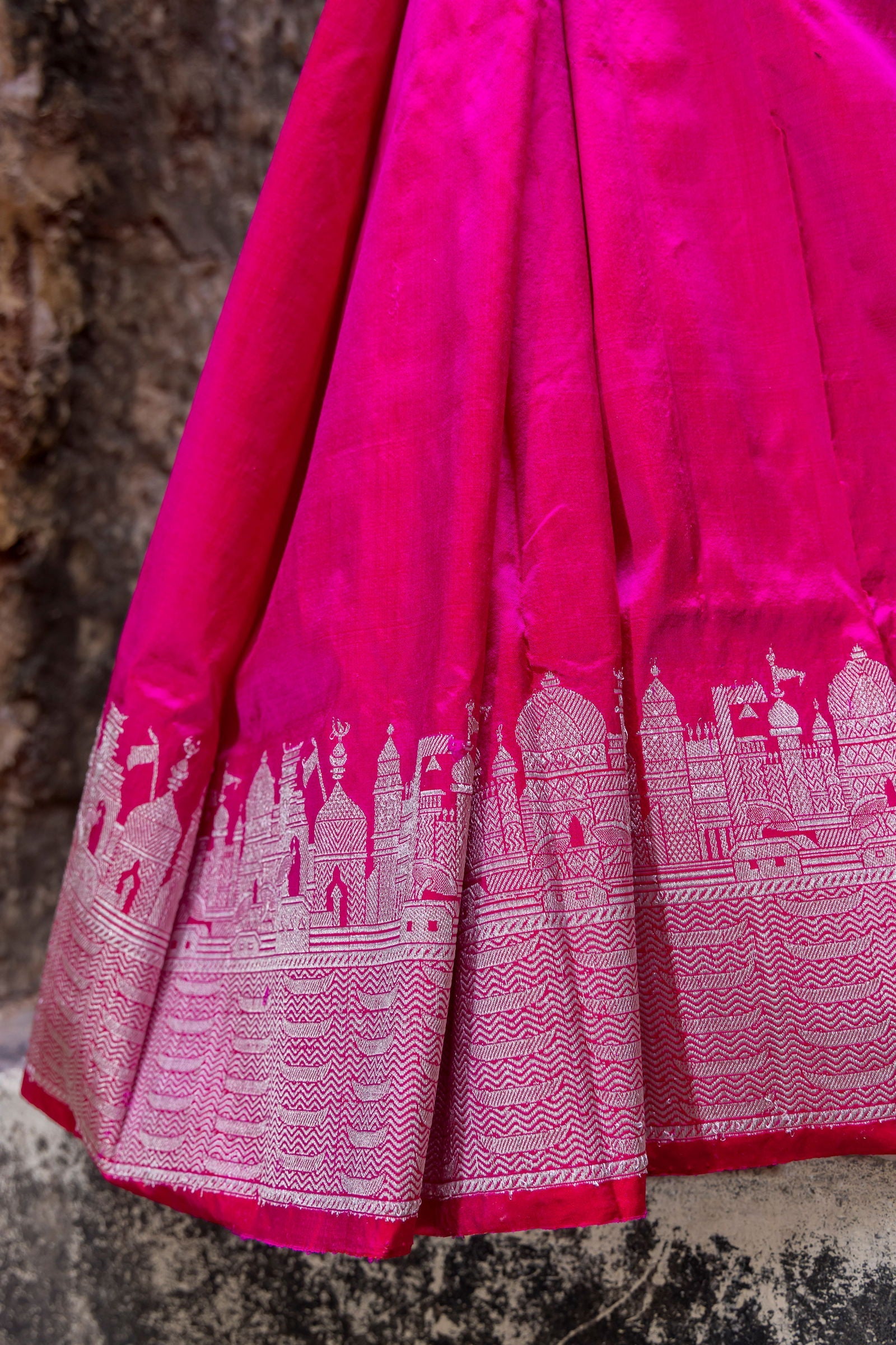 Handloom Hot Pink Pure Katan ghat border Banarasi Saree - Mayrake