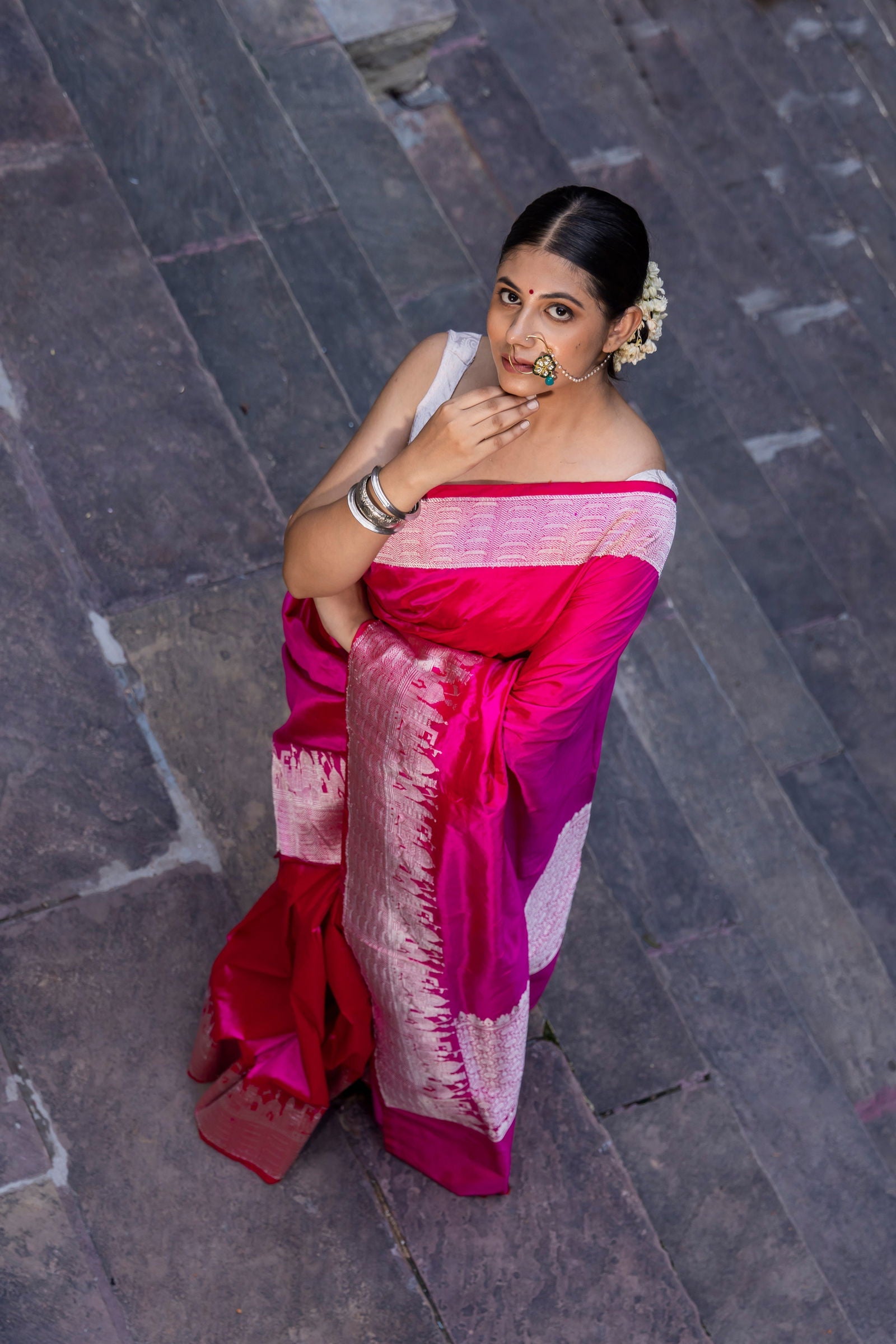 Handloom Hot Pink Pure Katan ghat border Banarasi Saree - Mayrake