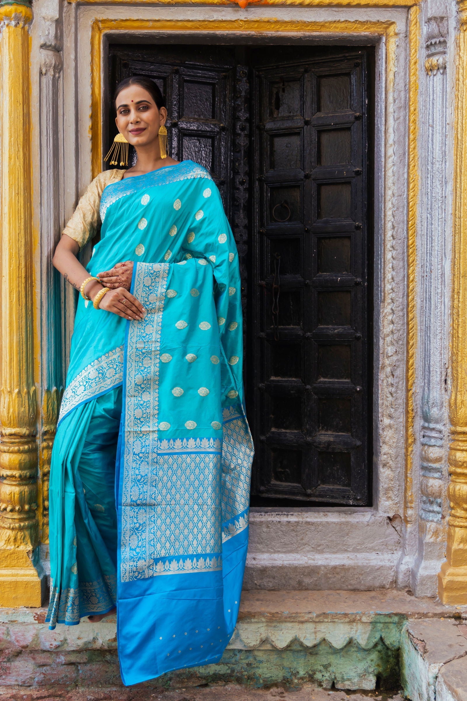 Handloom Light sky blue Pure Katan Silk Banarsi Saree - Mayrake