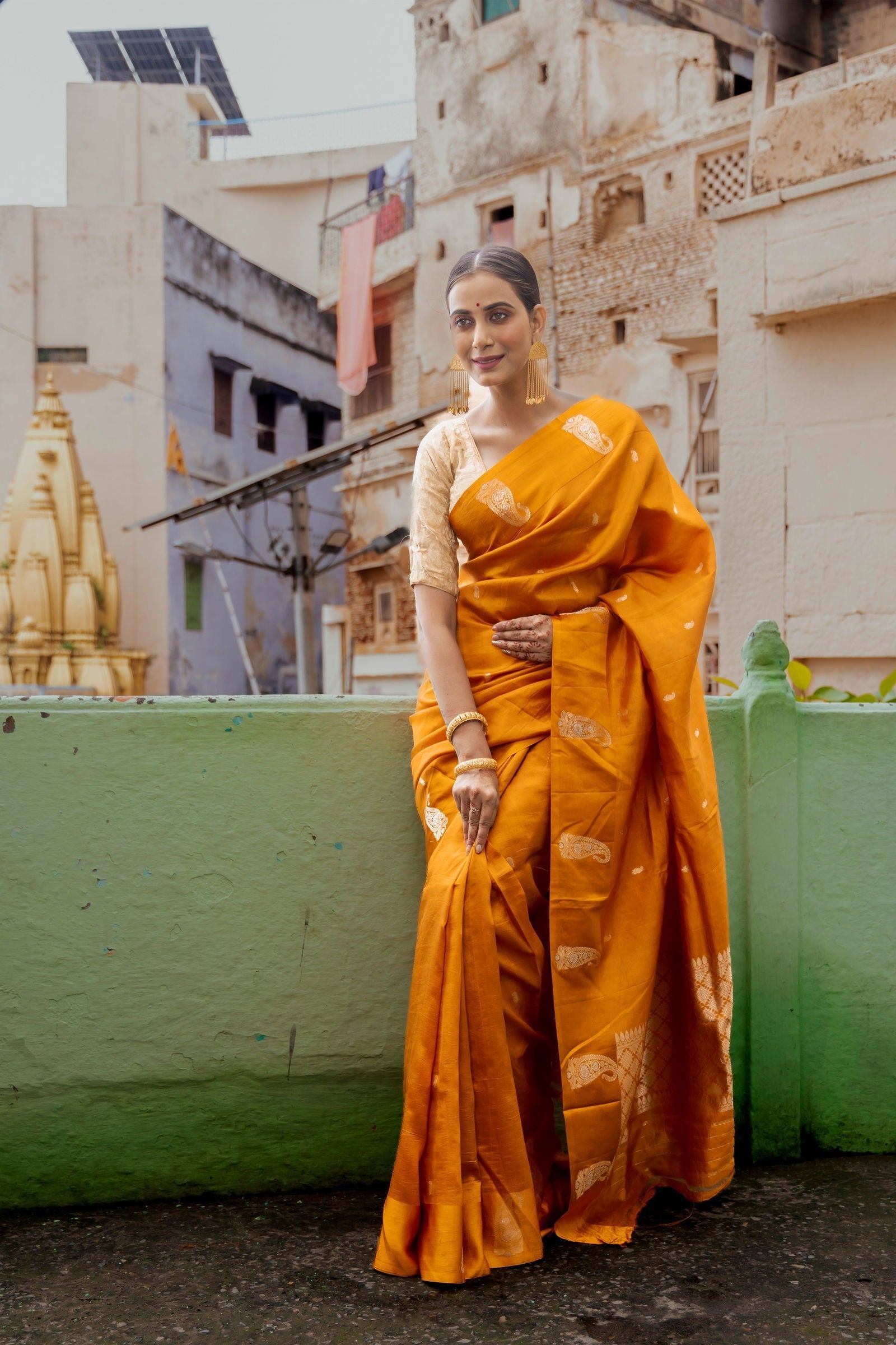 Handloom Saffron Yellow Pure Katan Silk Banarasi Saree - Mayrake.in