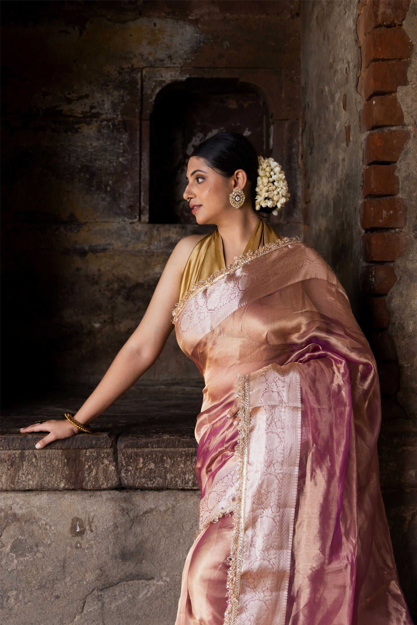 Handloom Wine Red Maroon Dark Brown Pure Katan Tissue Silk Banarsi Saree - Mayrake