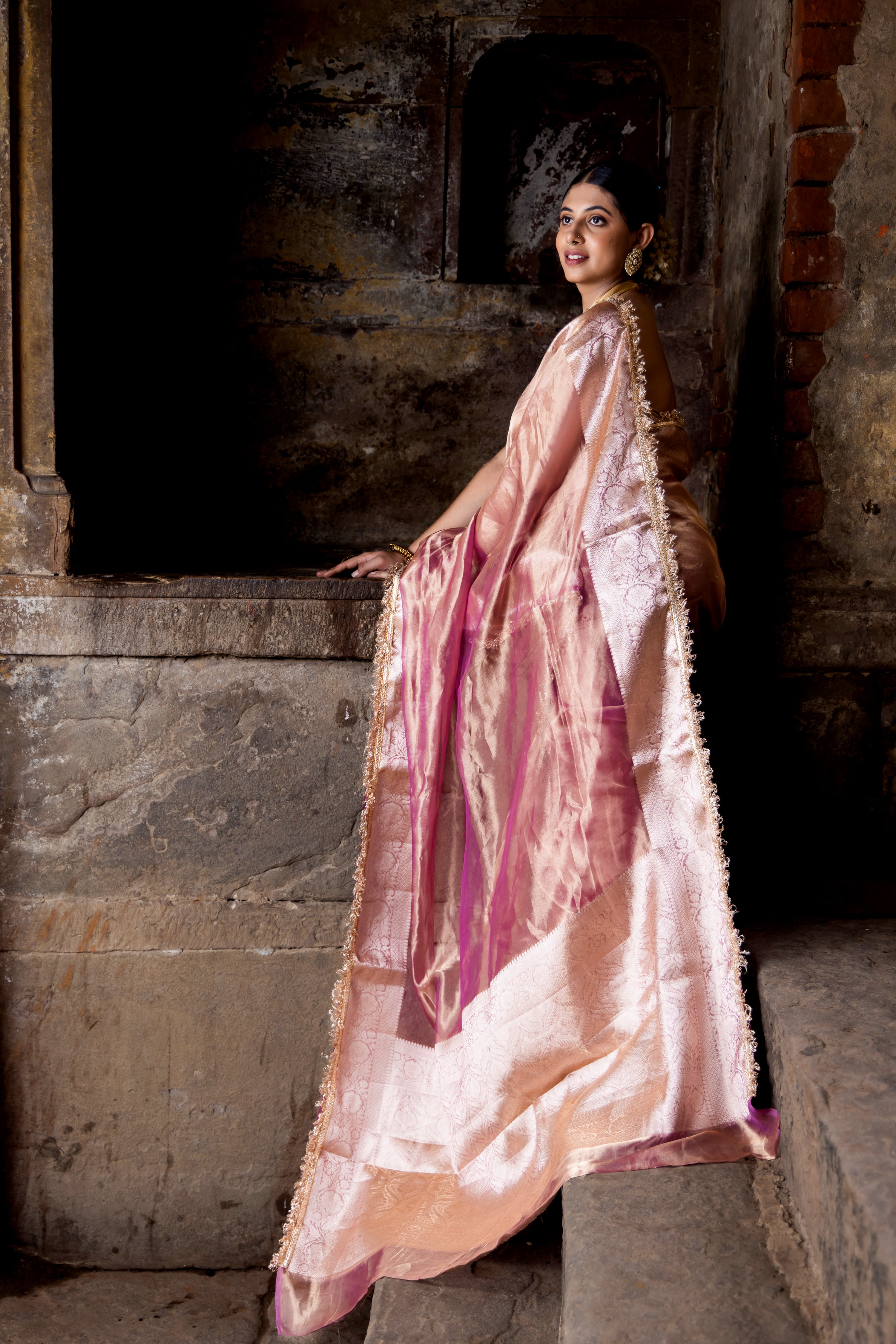 Handloom Peach Pink Pure Katan Tissue Silk Banarasi Saree