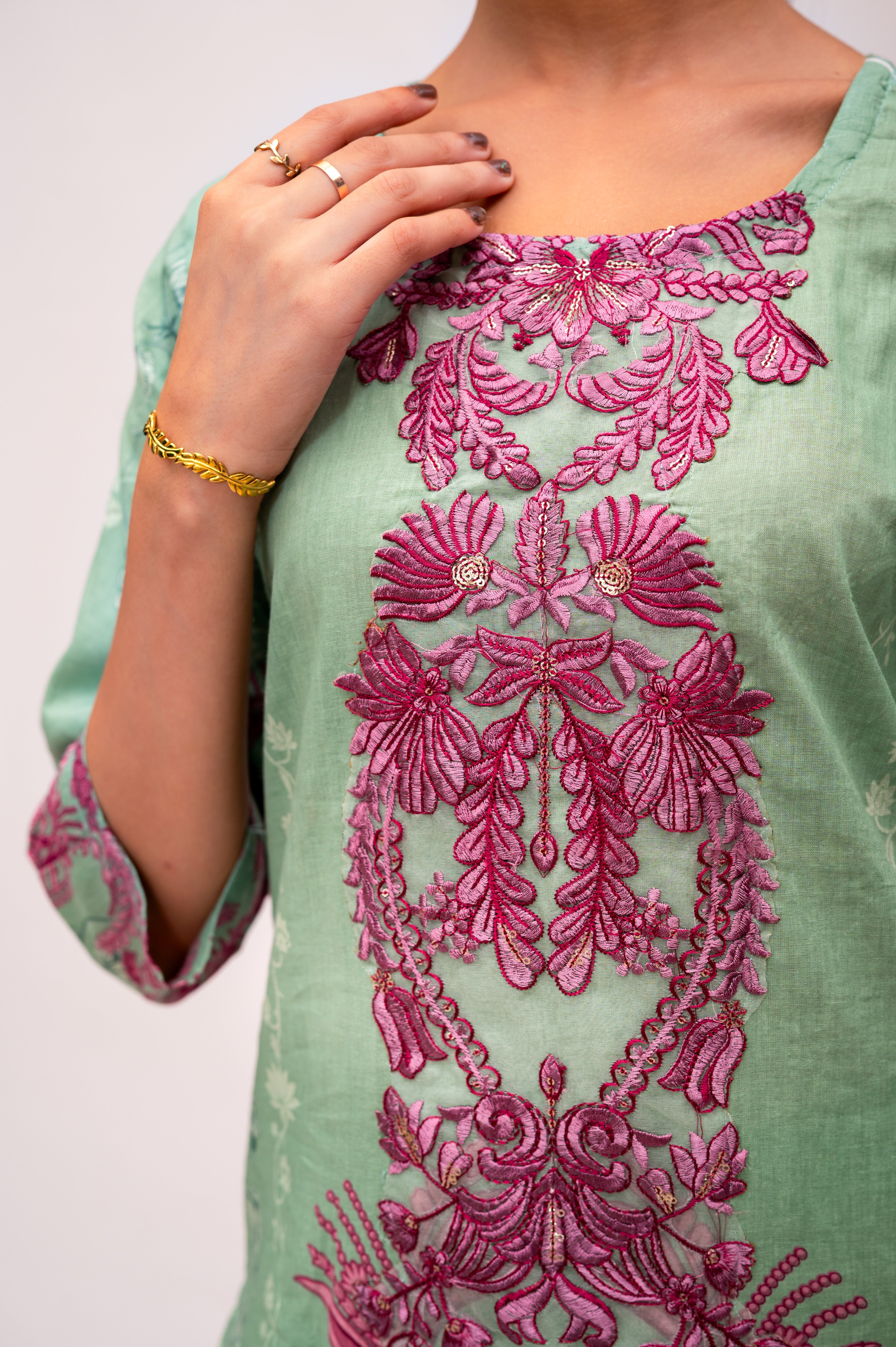 Pastel Green Lawn Cotton Suit with Plain Bottom and Printed Dupatta