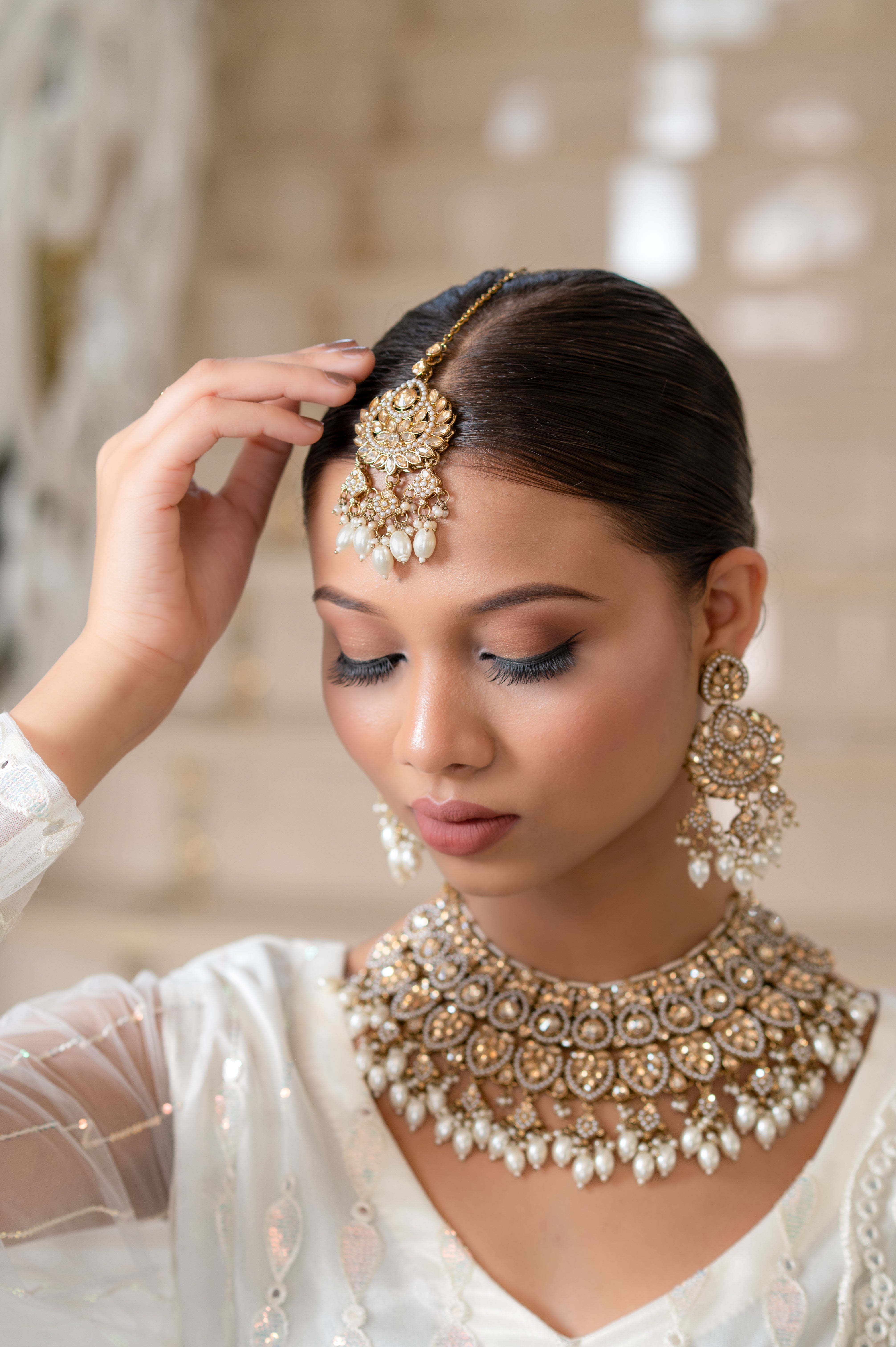 Pearl and Zircon Choker Jewellery Set with Maang Tikka