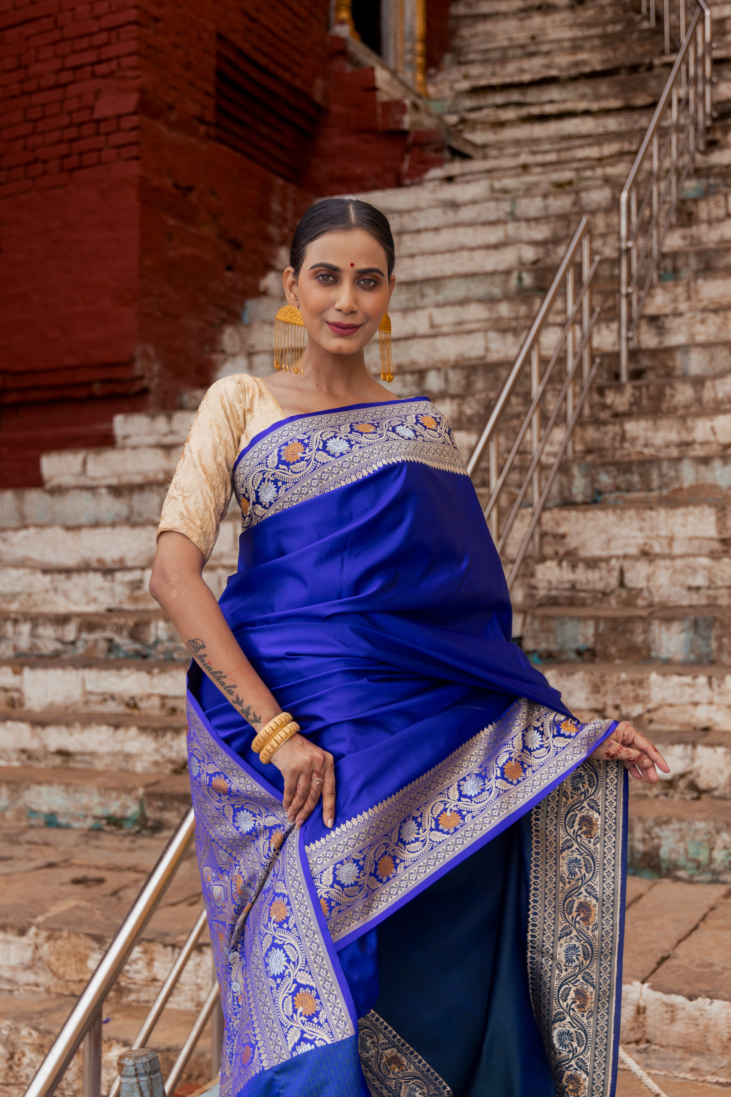 Handloom Black Mashru Satin Silk Banarasi saree