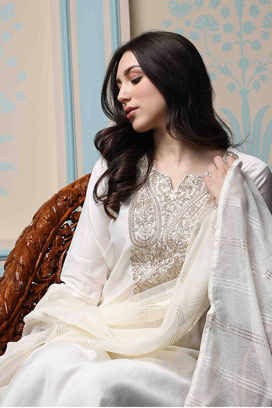 White Georgette Sleeveless Salwar Suit Set with Dupatta (Copy)