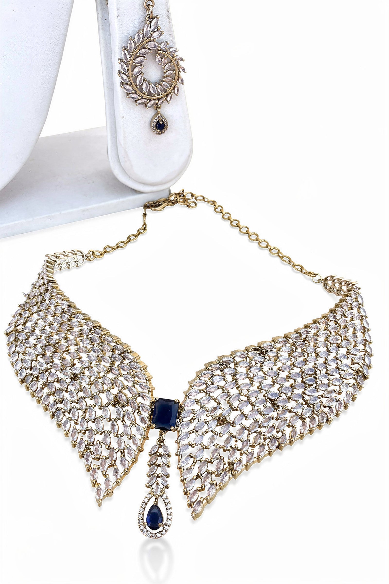 Gold Curved Diamond Collar Necklace with Midnight Blue Center Stone & Matching Stud Earrings