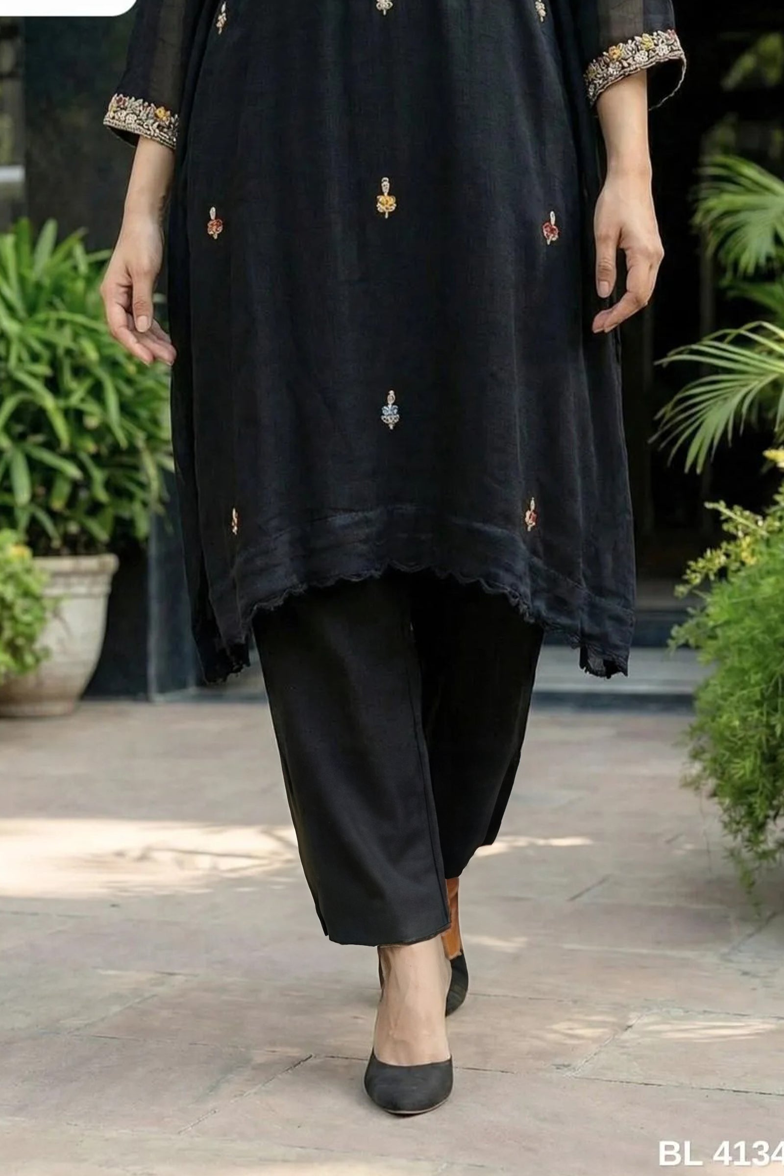 Black Georgette Kurta Set with Multicolor Floral Embroidery & Handwork Detailing