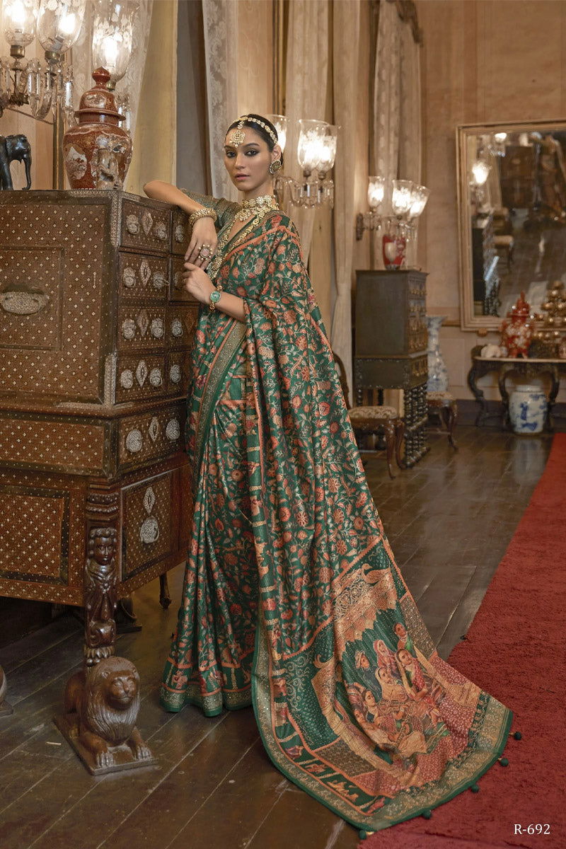 #color_Parrot Green