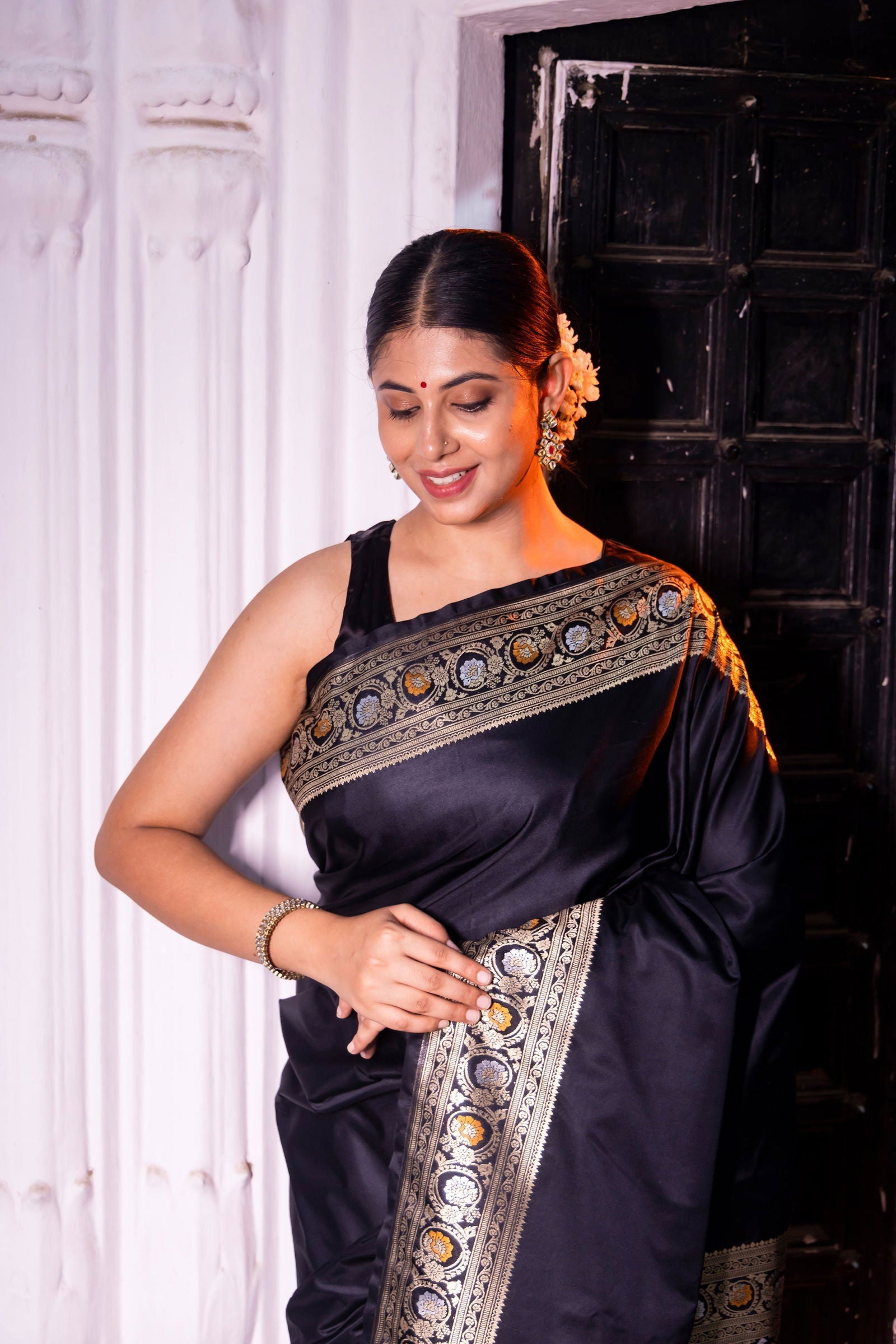 Handloom Black Mashru Satin Silk Banarasi saree - Mayrake.in