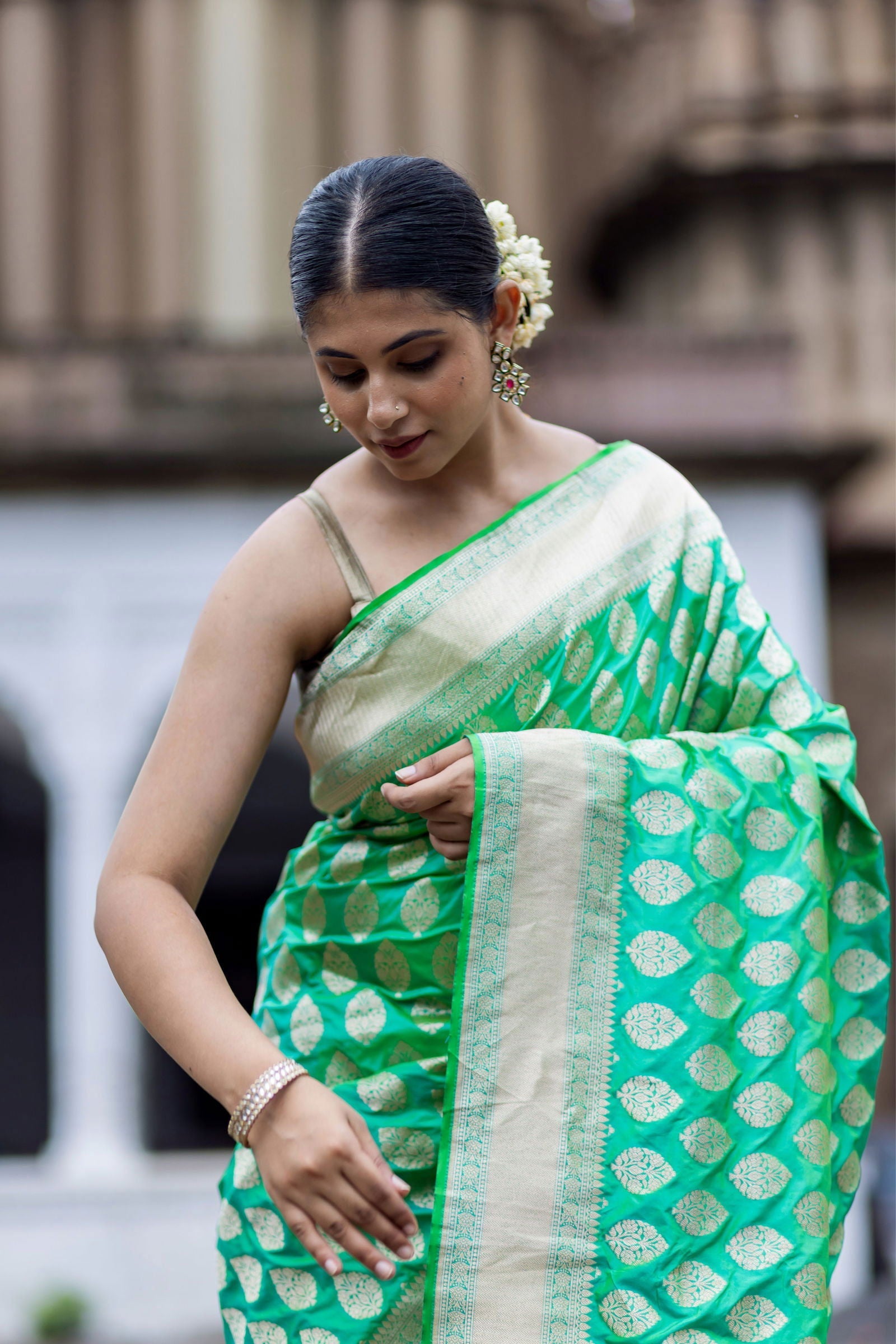 Handloom Green Pure Katan Silk Banarasi Saree - Mayrake.in