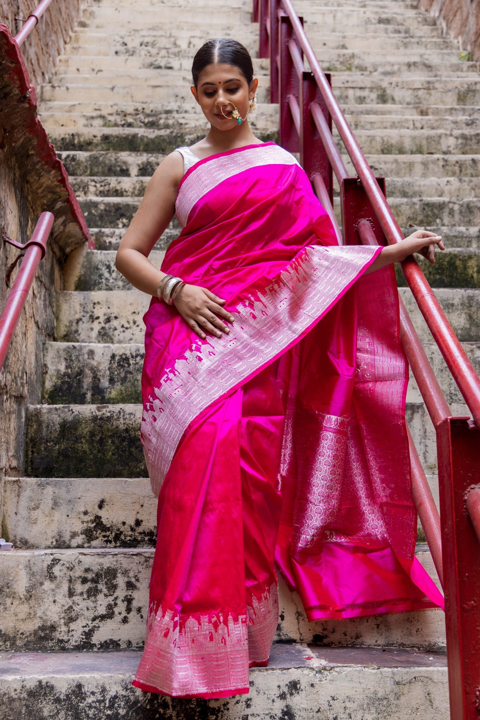 Handloom Hot Pink Pure Katan ghat border Banarasi Saree - Mayrake