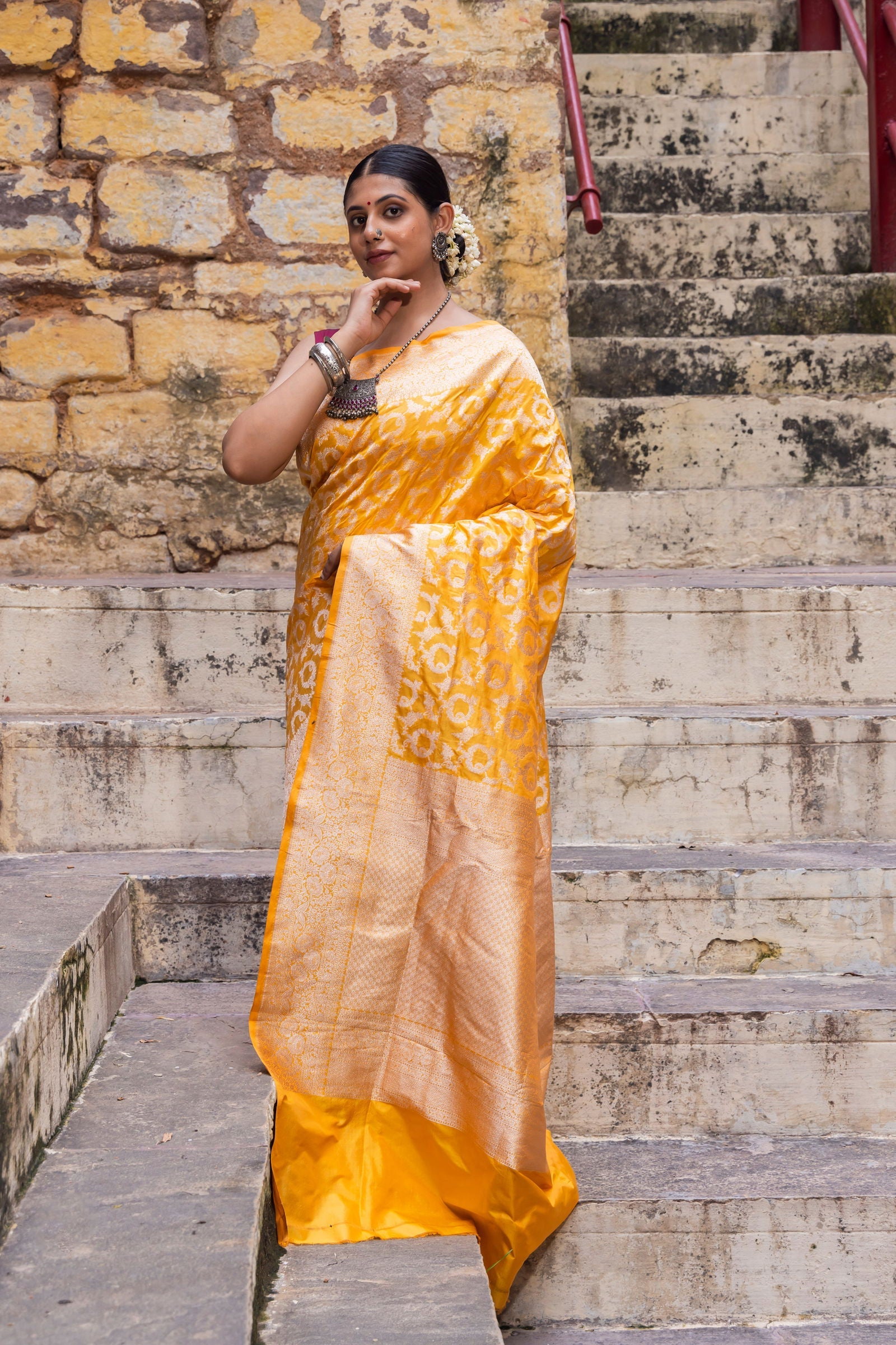 Handloom Yellow Pure Katan Silk Banarsi Saree - Mayrake