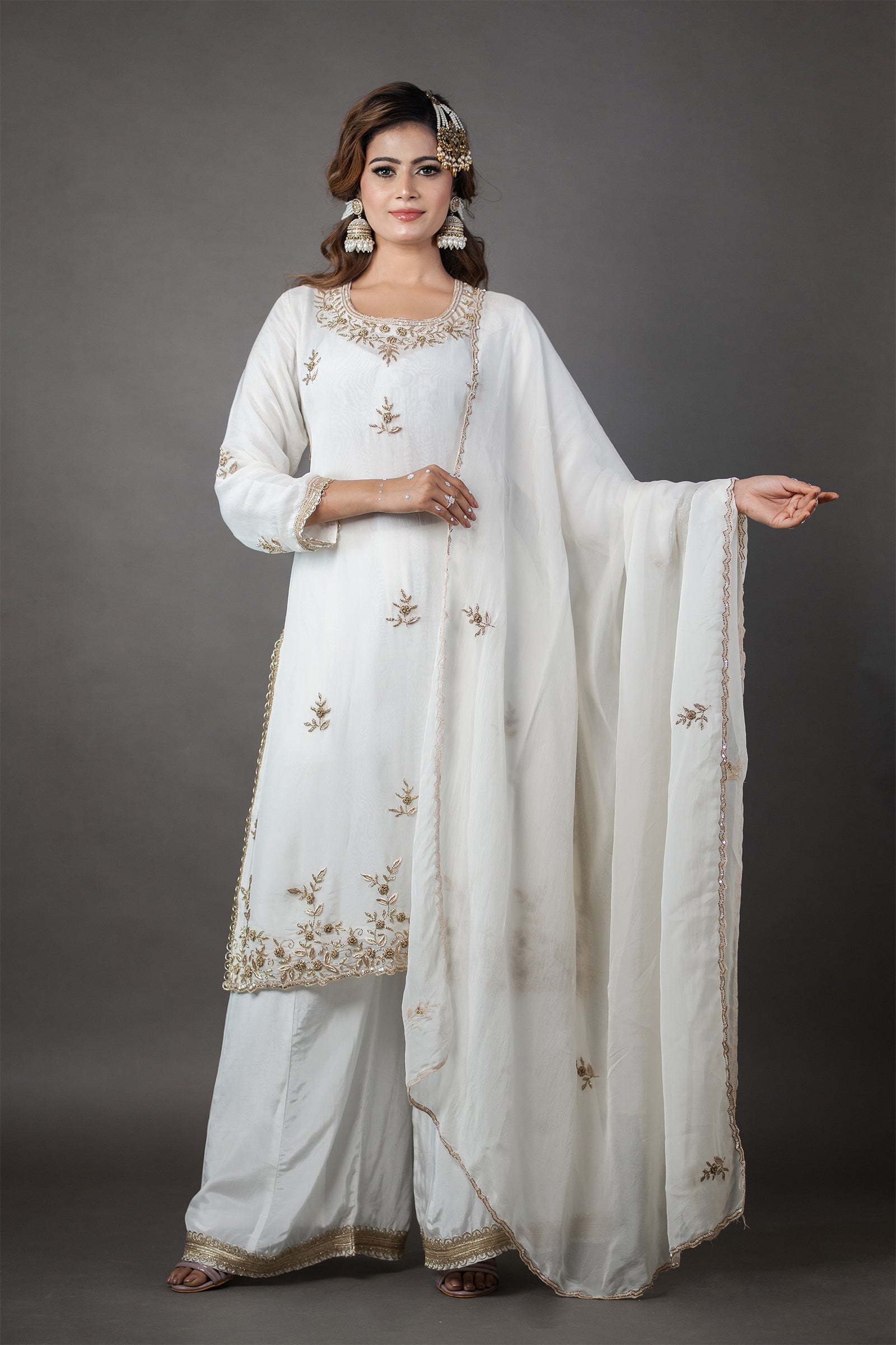 IvoryWhiteCrepeSilkKurtaPalazzoSet_0005