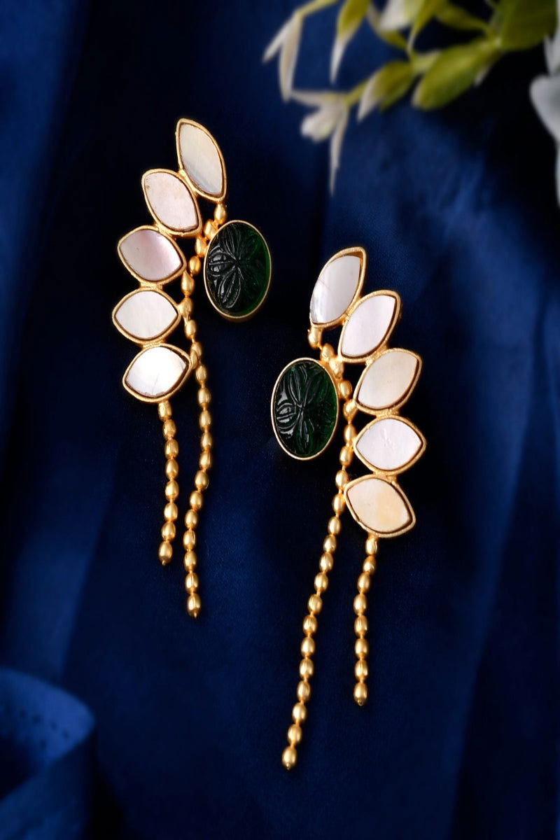 Matte Finish Modern Look Green Kundan Earrings - Mayrake.in