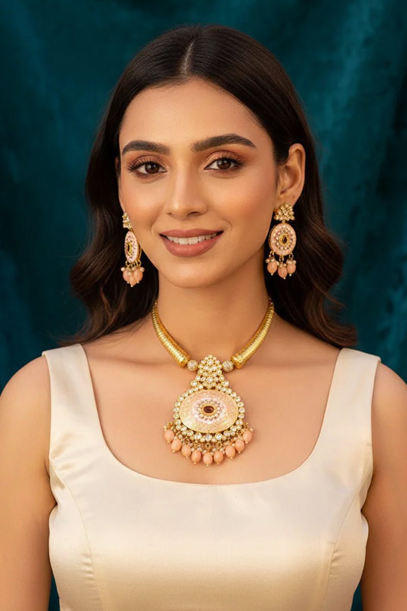 Jadau Kundan Peach Beads and Pearls Hasli Jewellery