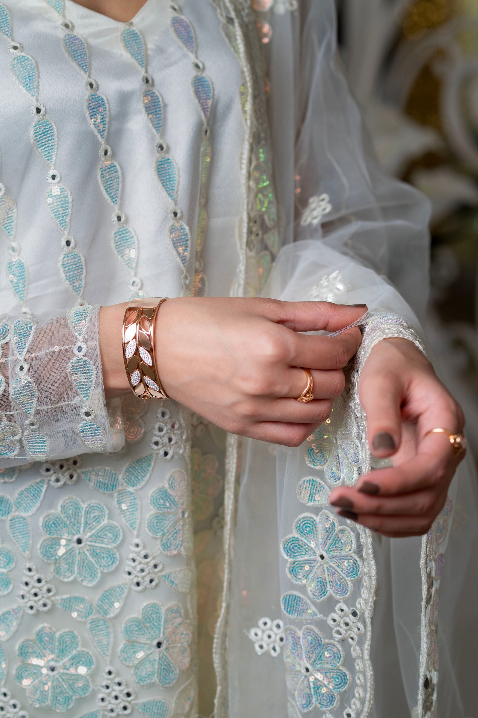 Mayrake Rose Gold Bracelet with Casting Leaves Design - Mayrake.in