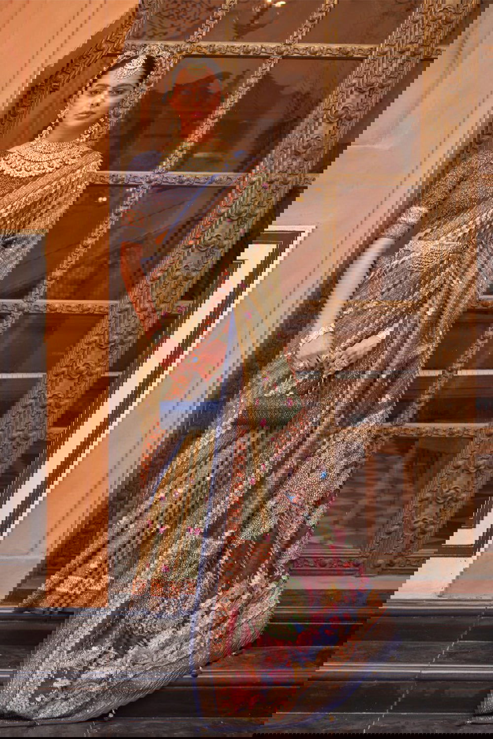 Mehndi Green Raw Silk Saree with Floral Motifs - Mayrake.in