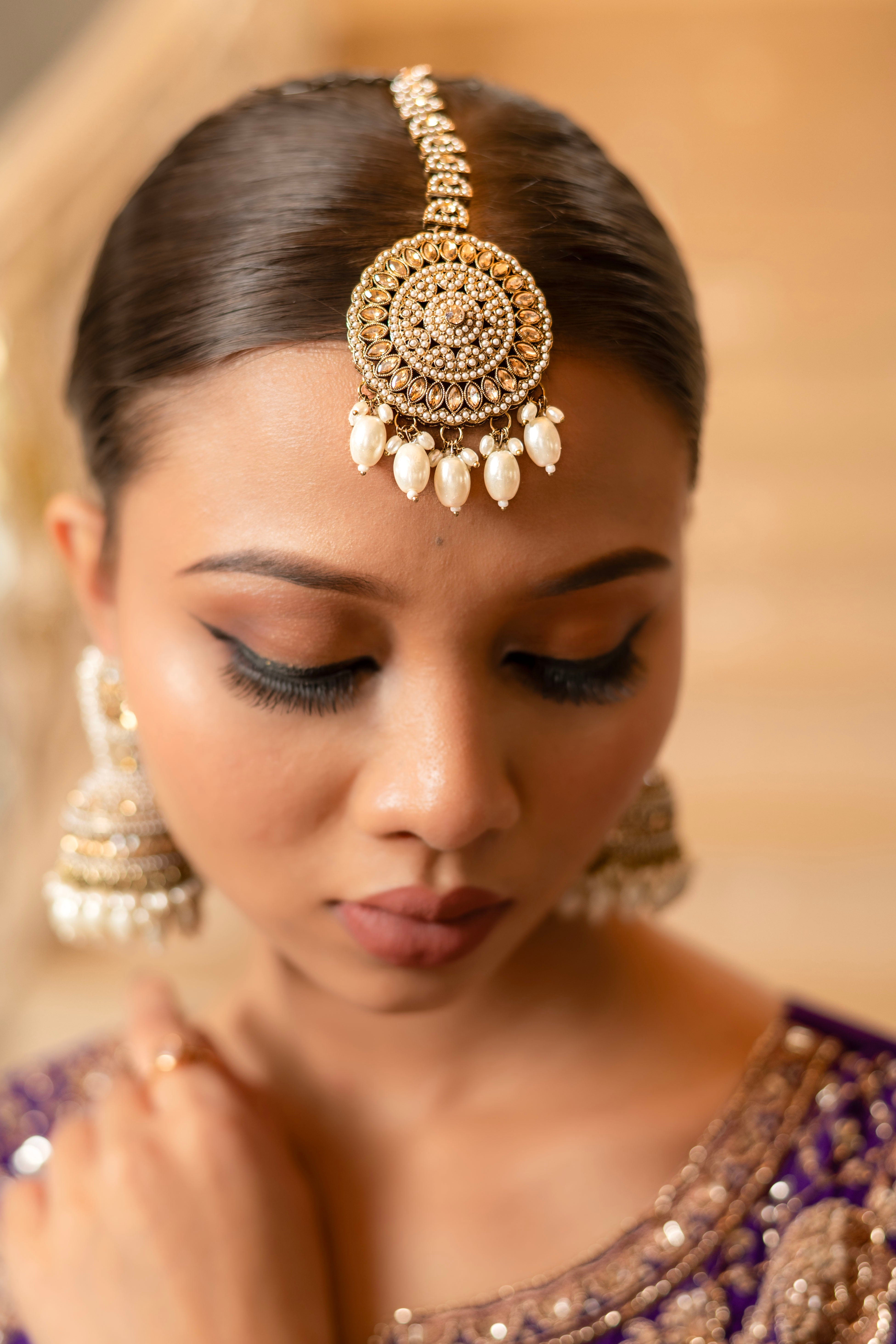 Pearl Jhumka Jewellery Set with Back Chain and Maang Tikka