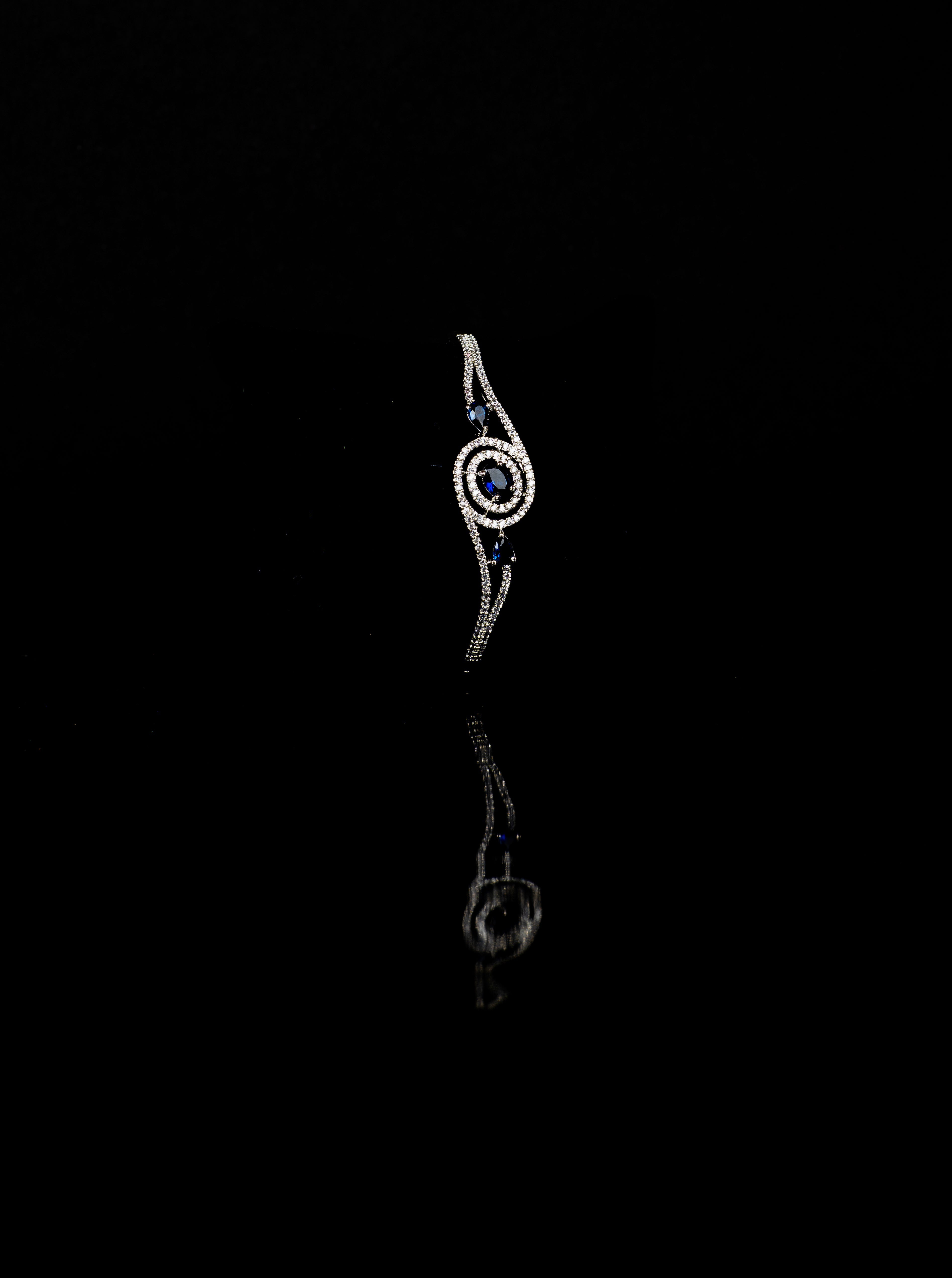 Elegant Blue AD Bracelet – Stunning Jewellery Accessory