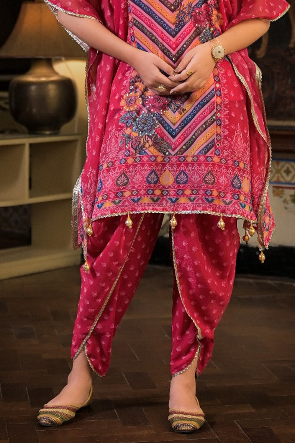 Pink Georgette Dhoti-Pattern Cord Set Suit with Zari Work