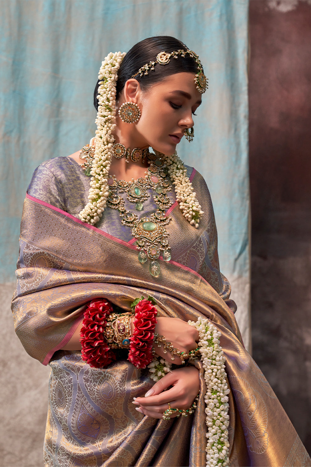 Two-Tone Peach Purple Handloom Weaving Silk Saree with Contrast Selvage Border
