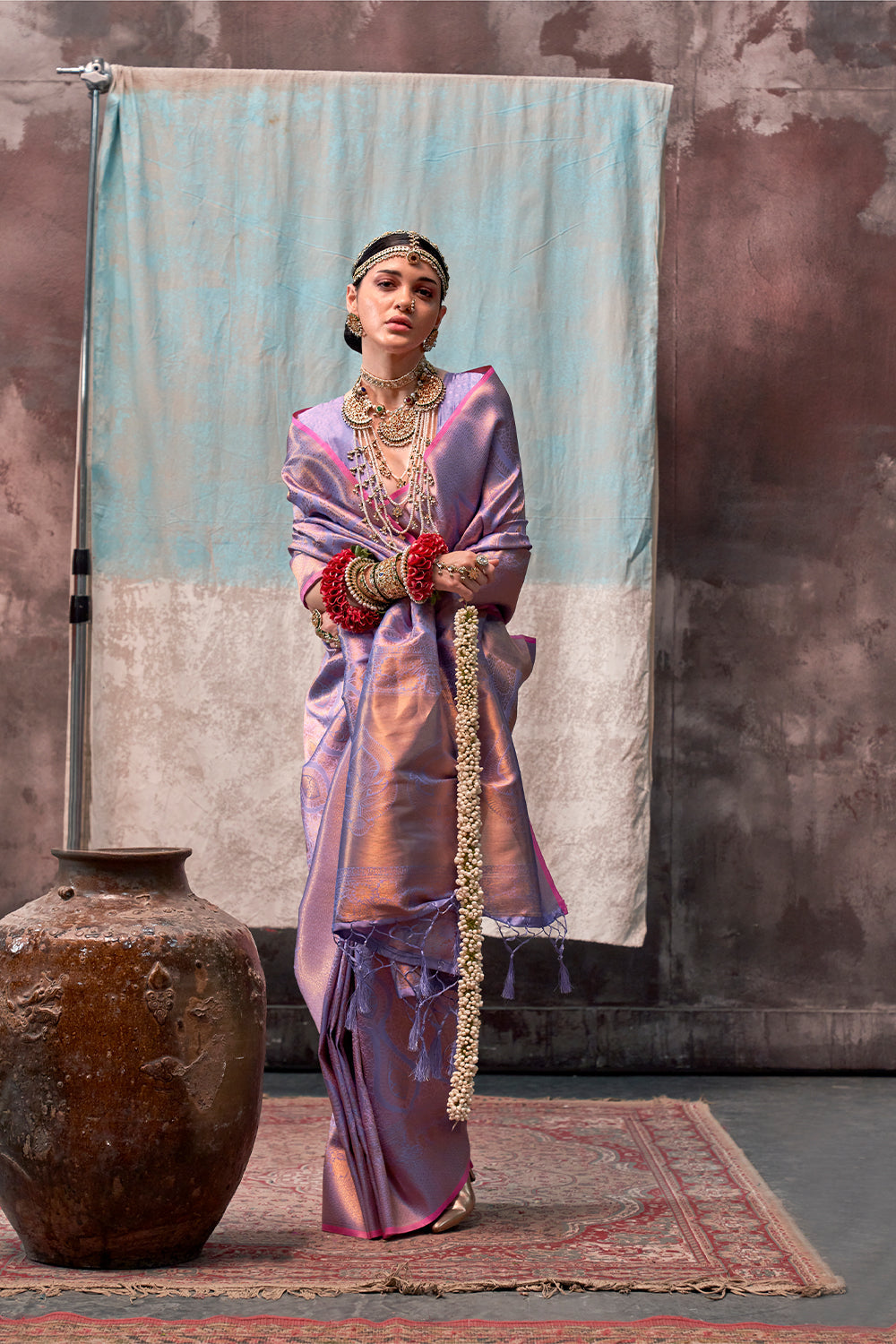 Two-Tone Light Purple Handloom Weaving Silk Saree with Contrast Selvage Border